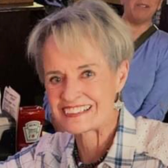 Meet your Posher, Pamela - Picture 1 of 1